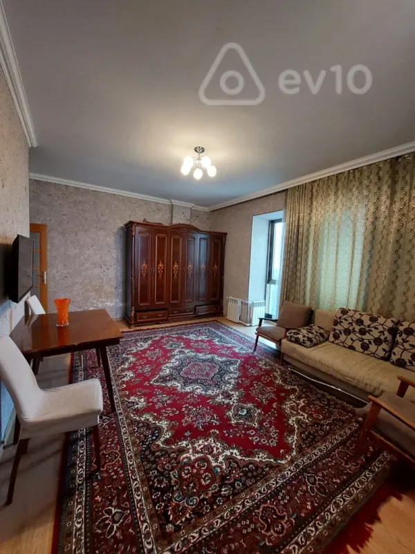 Kirayə verilir 2 otaqlı yeni tikili 80 m²