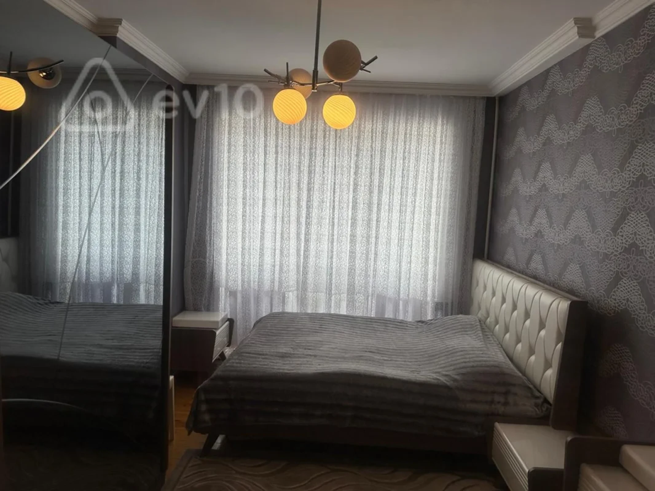 Satılır 3 otaqlı köhnə tikili 75 m²