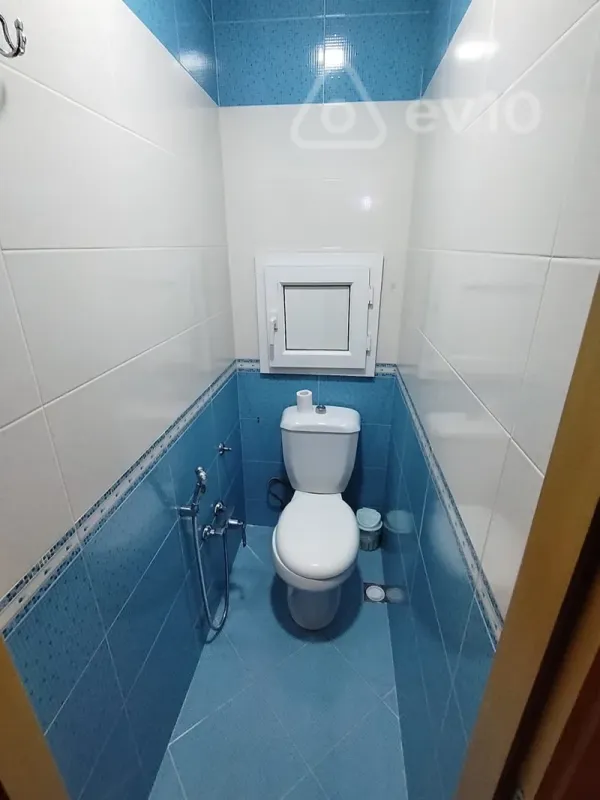 Satılır 3 otaqlı köhnə tikili 75 m²