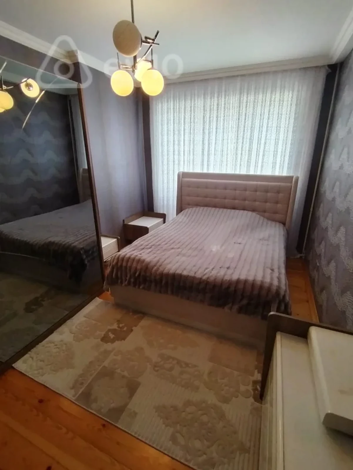 Satılır 3 otaqlı köhnə tikili 75 m²