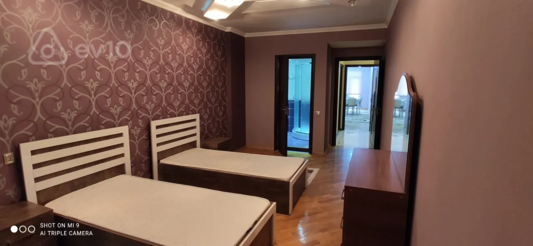 Kirayə verilir 3 otaqlı yeni tikili 160 m²