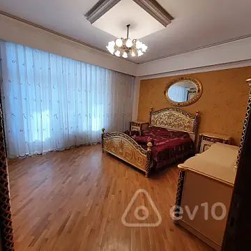 Kirayə verilir 2 otaqlı yeni tikili 100 m²