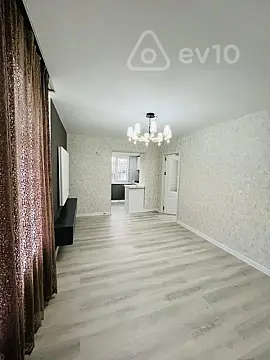 Satılır 2 otaqlı köhnə tikili 35 m²