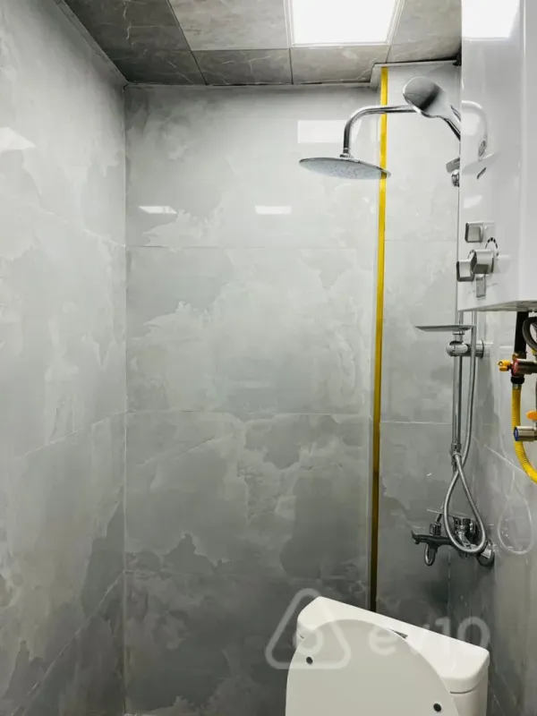 Satılır 2 otaqlı köhnə tikili 35 m²