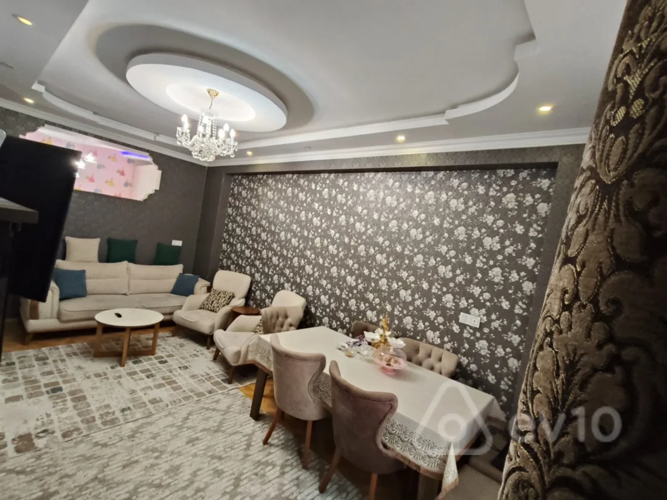 Satılır 3 otaqlı yeni tikili 81 m²