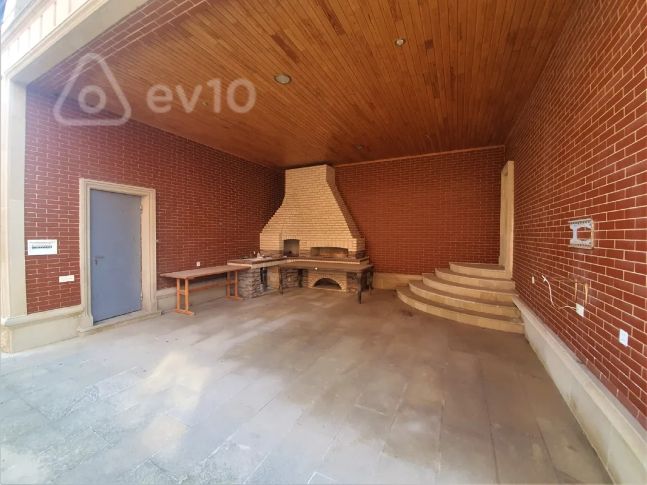 Kirayə verilir 5 otaqlı həyət evi 600 m²