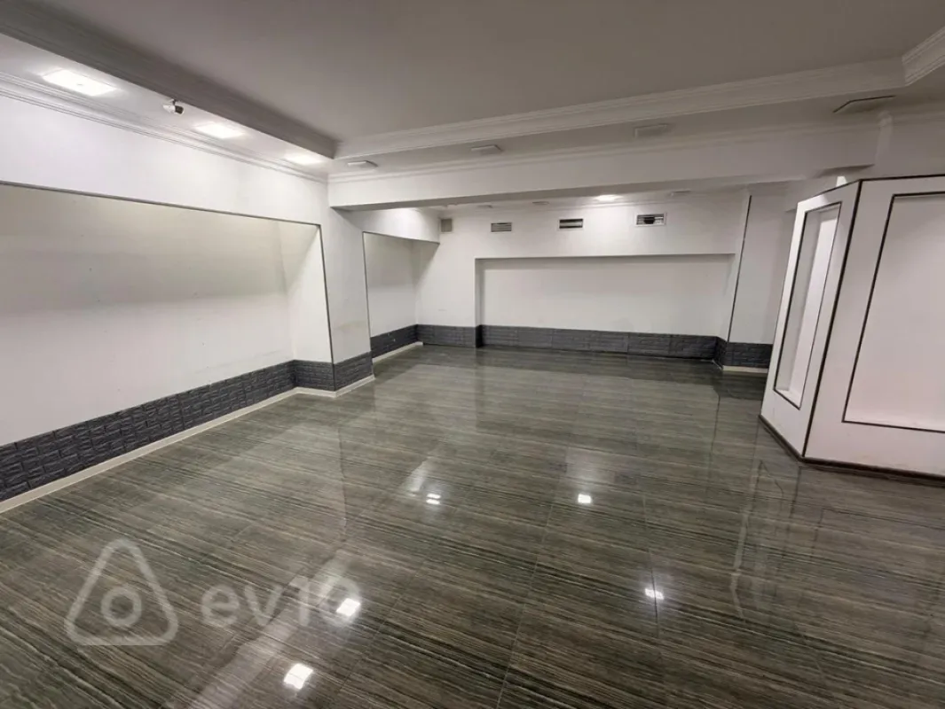 Kirayə verilir mənzil 100 m²