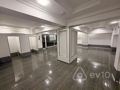 Kirayə verilir mənzil 100 m² — Bakı, Nəsimi 100.00 m²