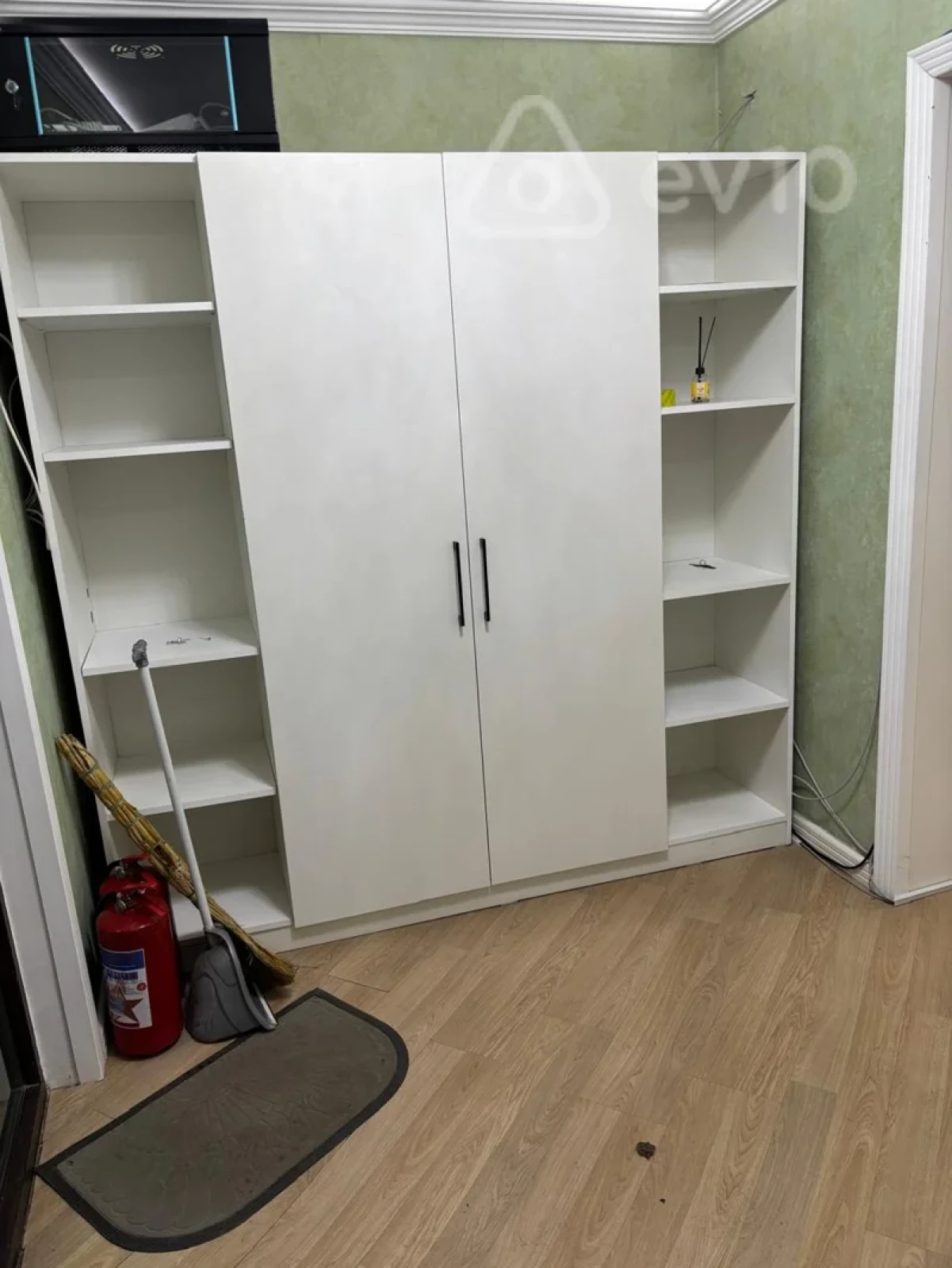 Kirayə verilir 4 otaqlı ofis 80 m²