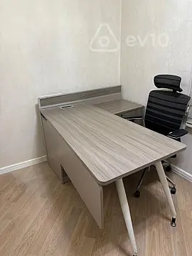 Kirayə verilir 4 otaqlı ofis 80 m²