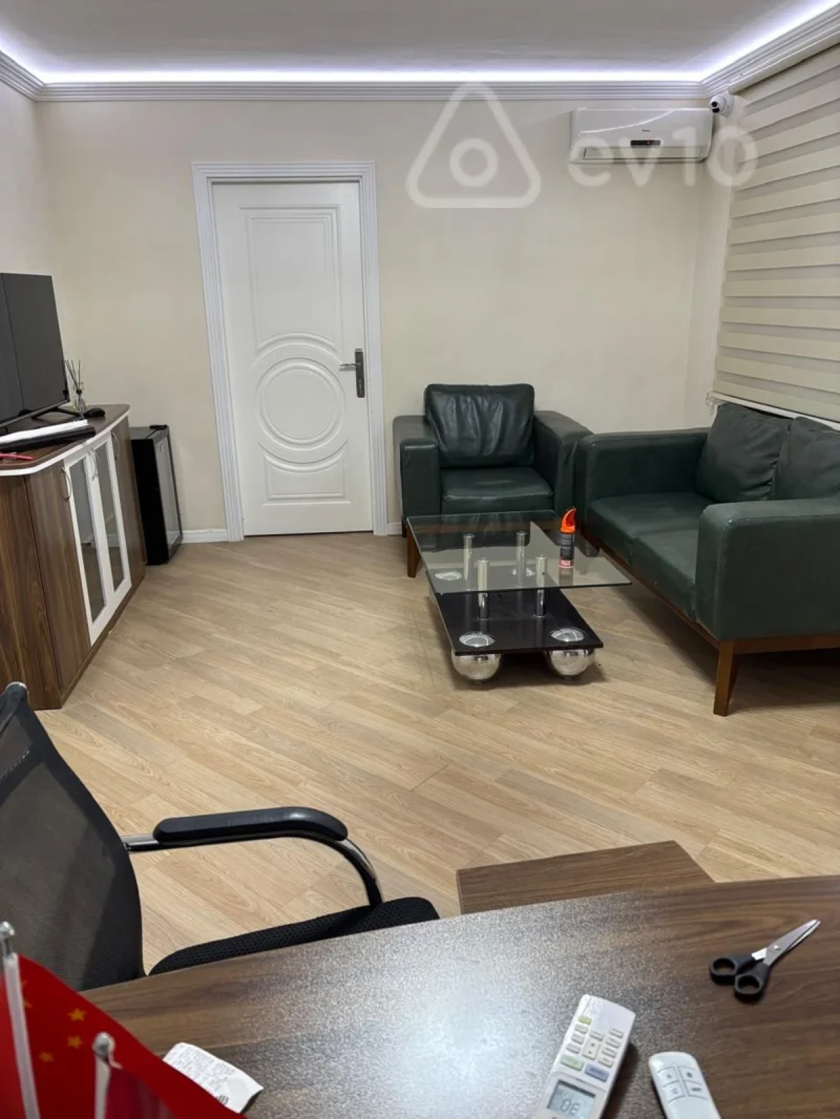 Kirayə verilir 4 otaqlı ofis 80 m²