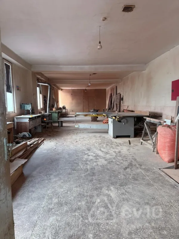 Kirayə verilir mənzil 240 m²