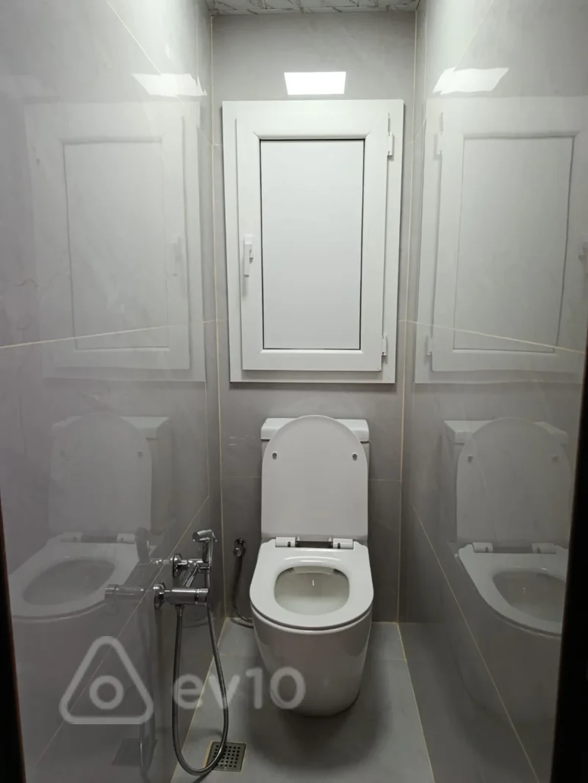 Kirayə verilir 3 otaqlı köhnə tikili 85 m²