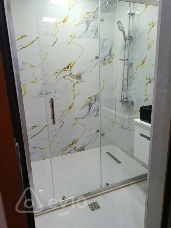 Kirayə verilir 3 otaqlı köhnə tikili 85 m²