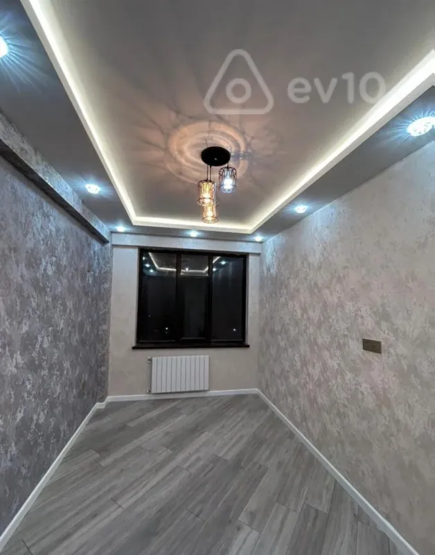 Satılır 2 otaqlı yeni tikili 70 m²