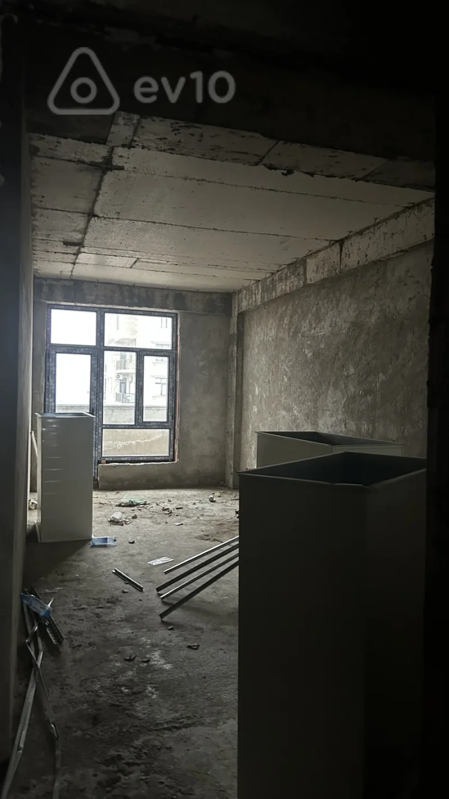 Satılır 2 otaqlı yeni tikili 83 m²