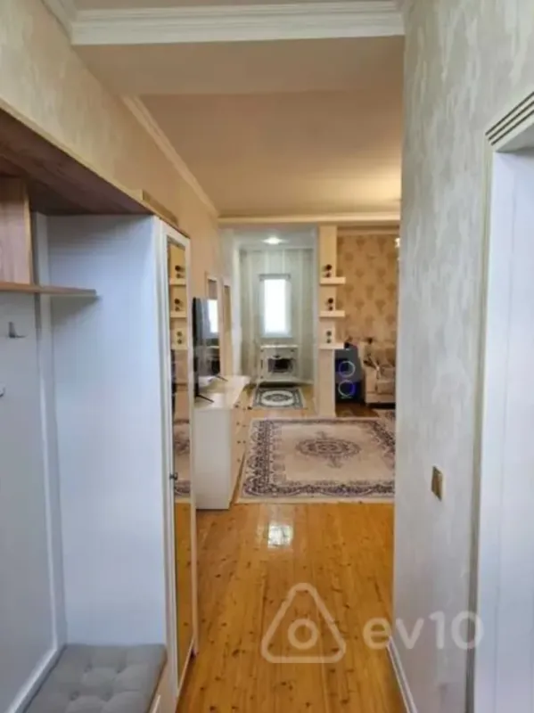 Satılır 4 otaqlı həyət evi 120 m²