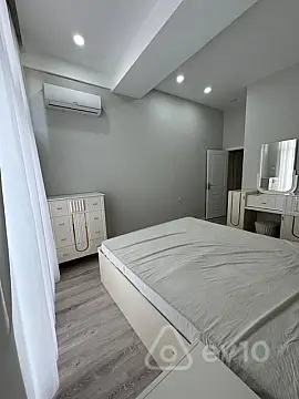 Kirayə verilir 2 otaqlı yeni tikili 67 m²