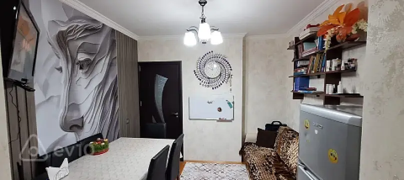 Satılır 2 otaqlı köhnə tikili 40 m²