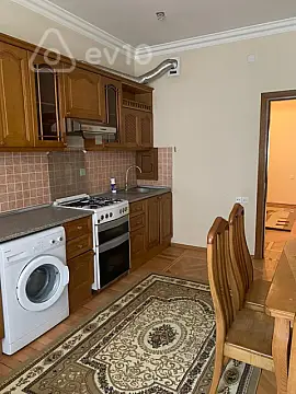 Kirayə verilir 2 otaqlı yeni tikili 87 m²