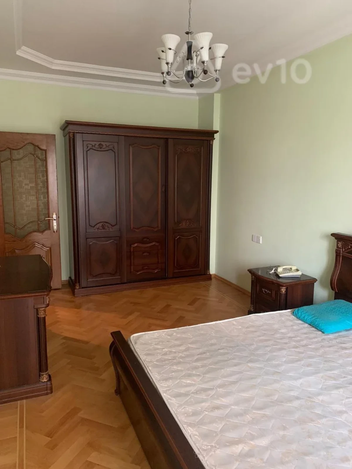 Kirayə verilir 2 otaqlı yeni tikili 87 m²