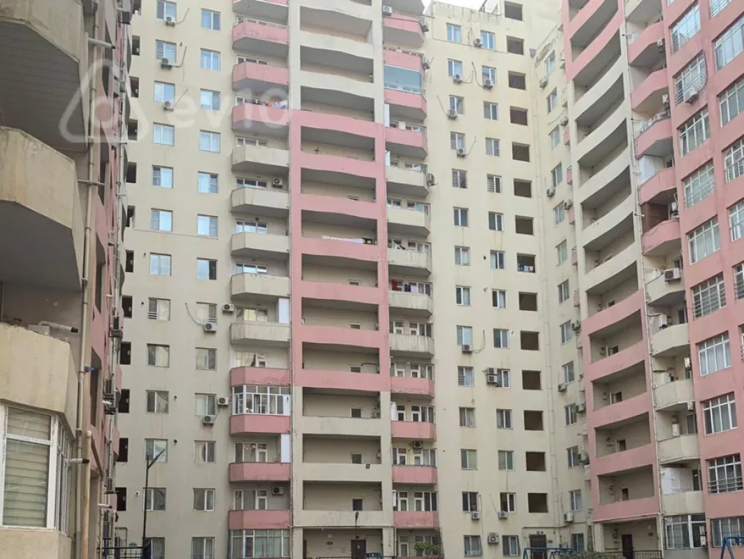 Kirayə verilir 2 otaqlı yeni tikili 87 m²