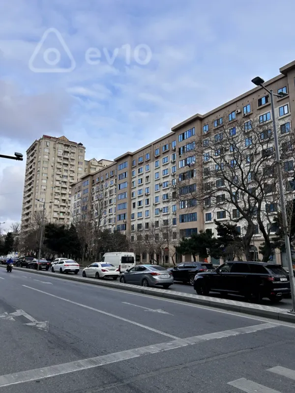 Kirayə verilir 2 otaqlı yeni tikili 60 m²