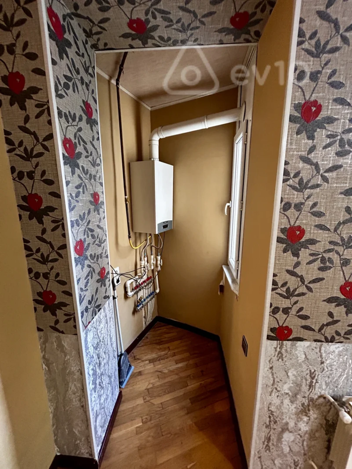 Kirayə verilir 2 otaqlı yeni tikili 60 m²