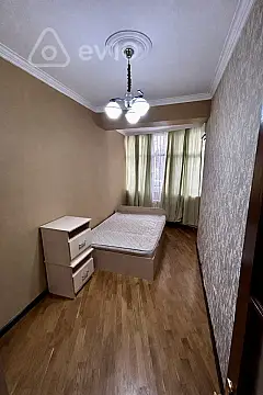 Kirayə verilir 2 otaqlı yeni tikili 60 m²