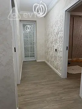 Satılır 3 otaqlı yeni tikili 60 m²