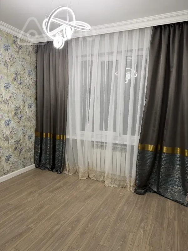 Satılır 3 otaqlı yeni tikili 60 m²