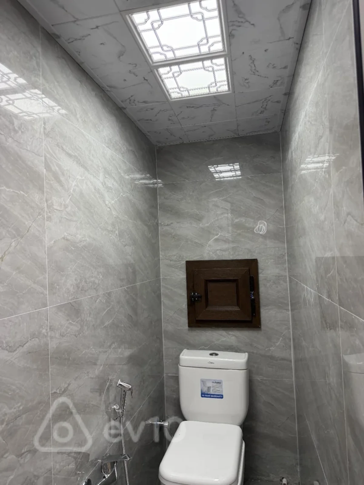 Satılır 3 otaqlı yeni tikili 60 m²