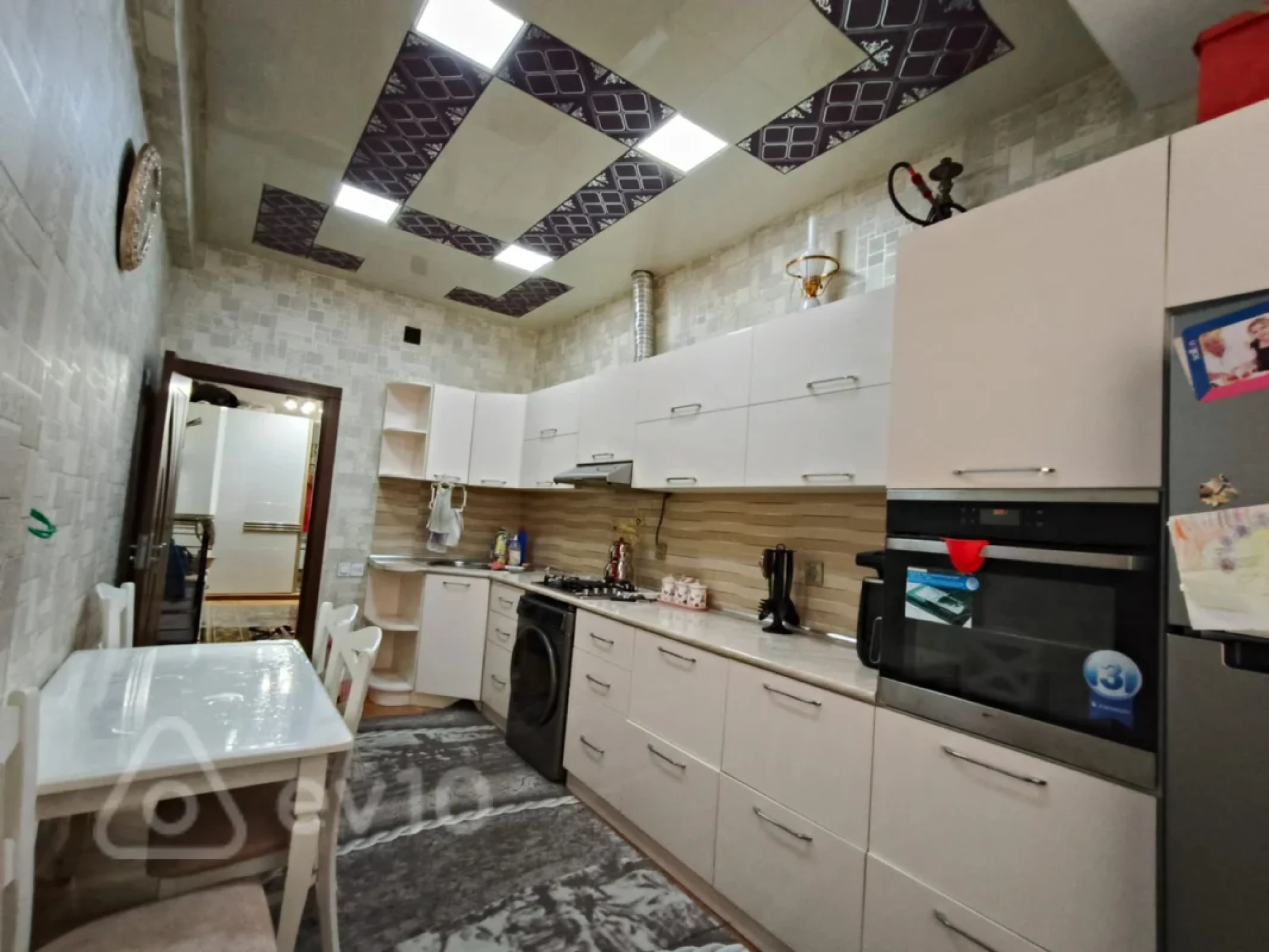 Satılır 3 otaqlı yeni tikili 81 m²