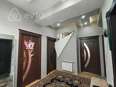 Satılır 3 otaqlı yeni tikili 81 m²