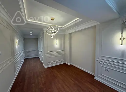 Satılır 4 otaqlı yeni tikili 179 m²