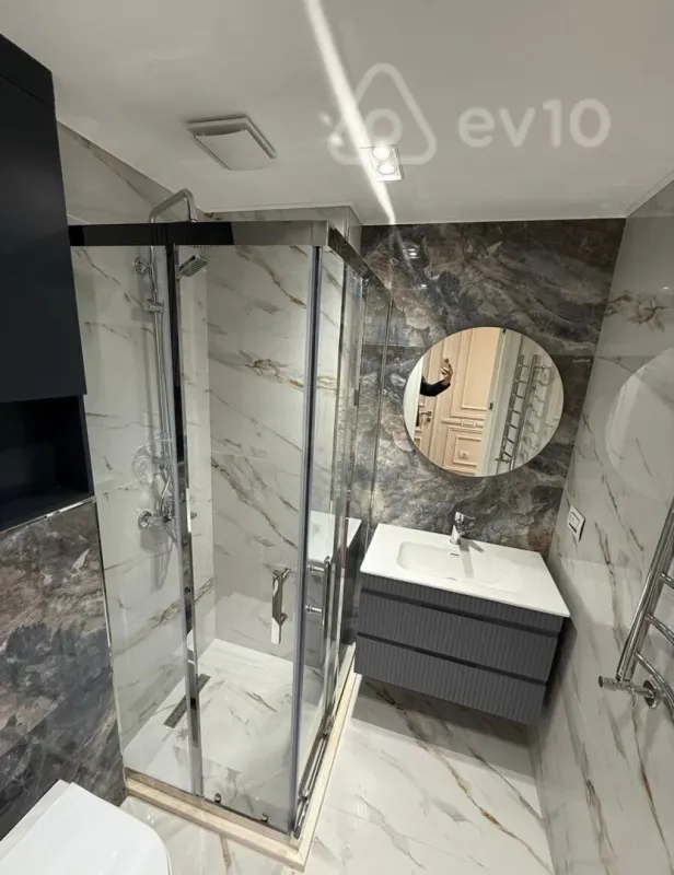 Satılır 4 otaqlı yeni tikili 179 m²