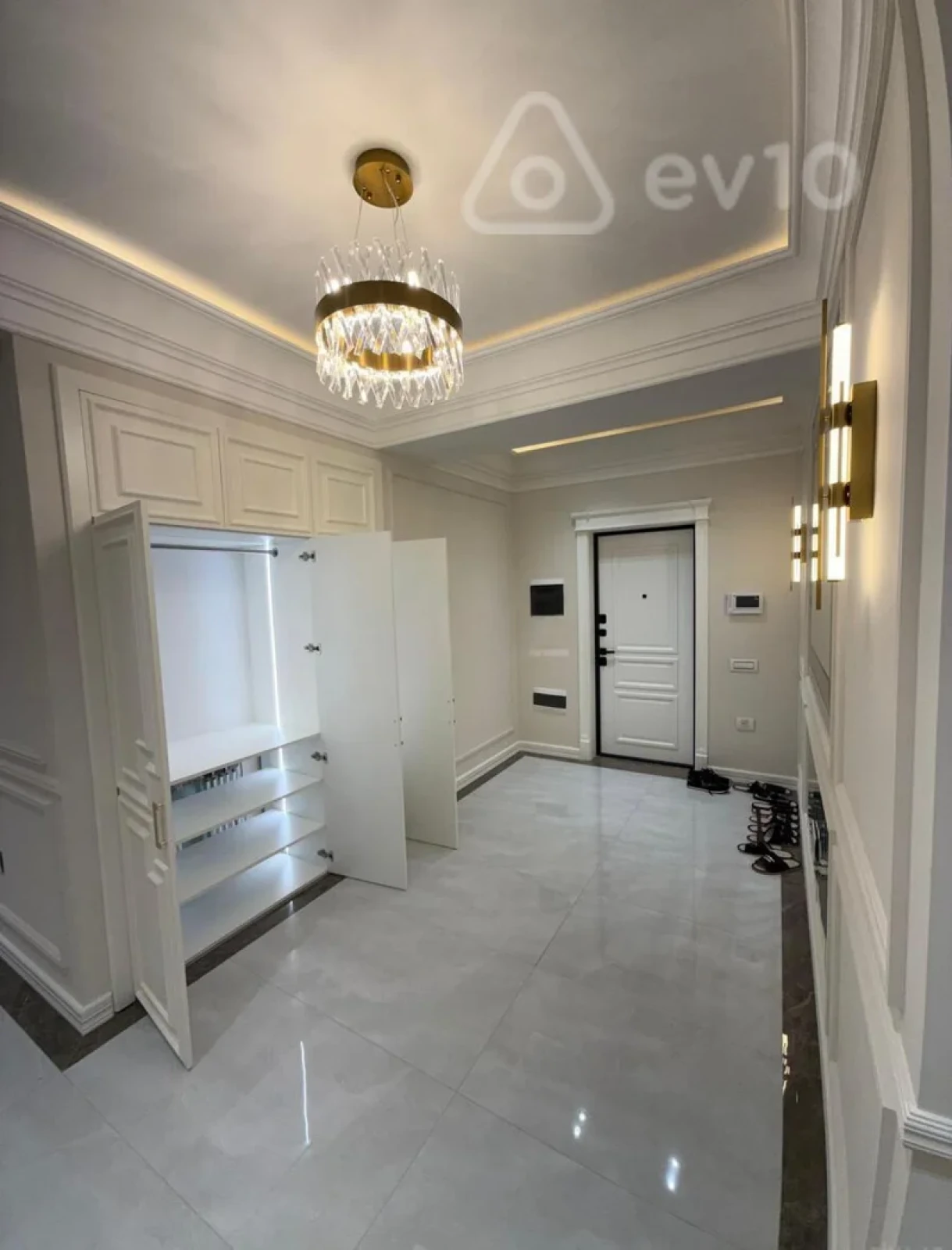 Satılır 4 otaqlı yeni tikili 179 m²