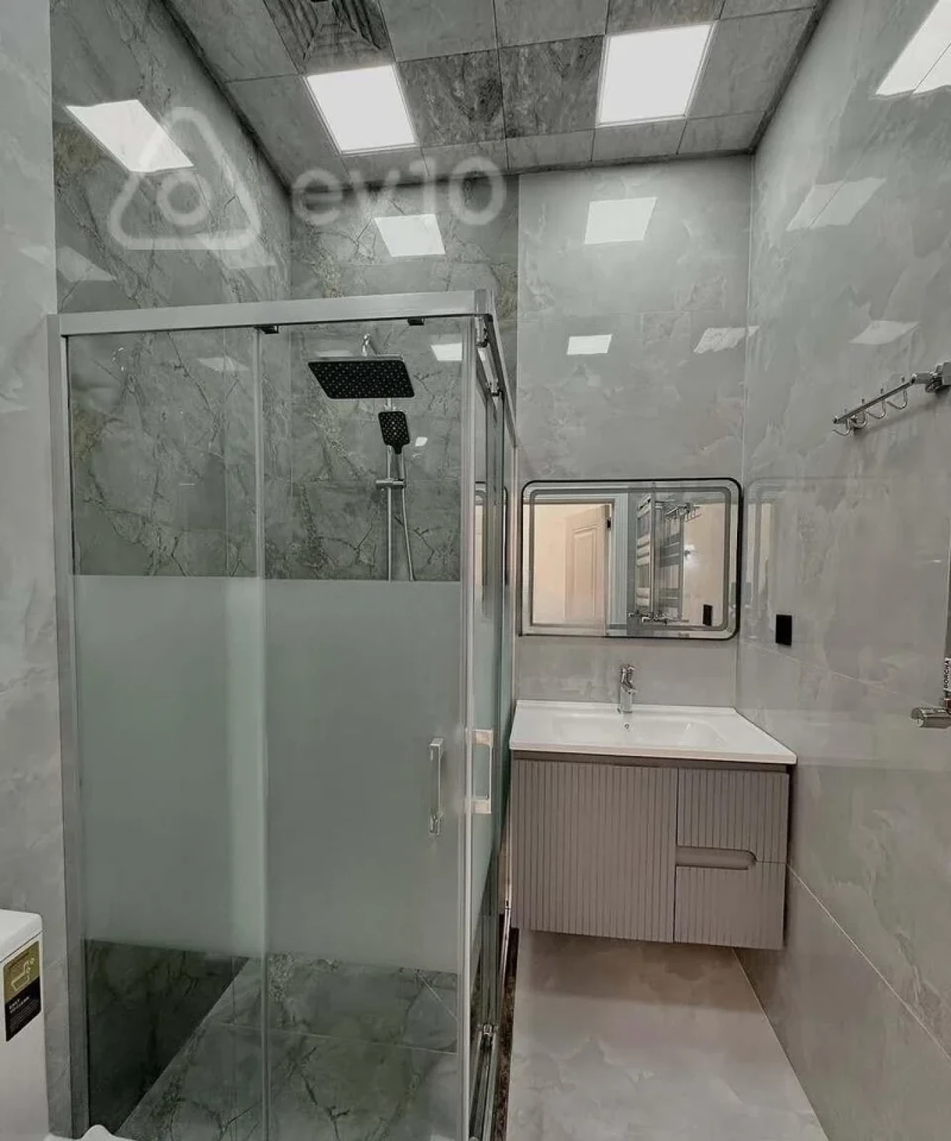 Satılır 4 otaqlı həyət evi 130 m²