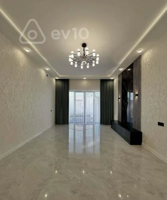 Satılır 4 otaqlı həyət evi 130 m²