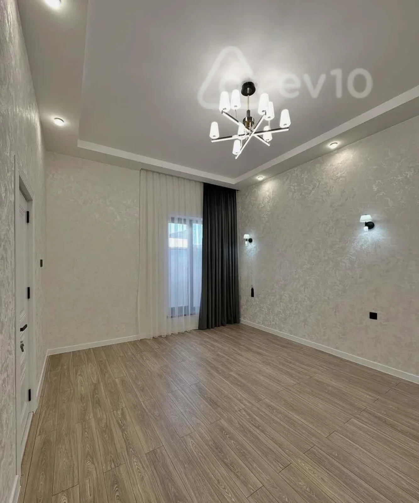 Satılır 4 otaqlı həyət evi 130 m²
