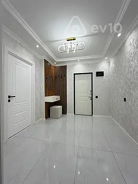 Kirayə verilir 3 otaqlı köhnə tikili 70 m²