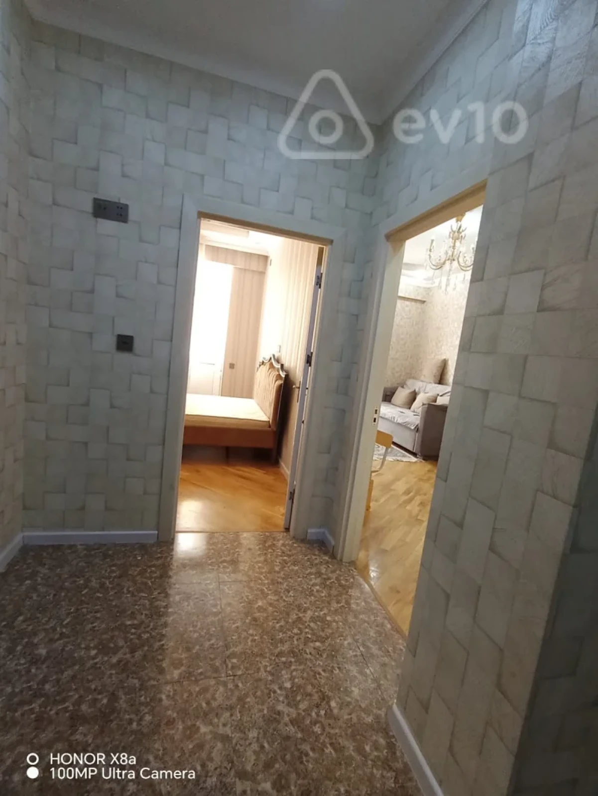 Kirayə verilir 2 otaqlı yeni tikili 65 m²