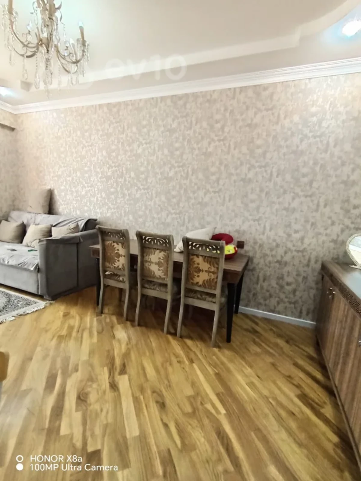 Kirayə verilir 2 otaqlı yeni tikili 65 m²