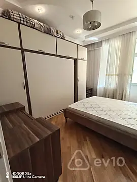 Kirayə verilir 2 otaqlı yeni tikili 65 m²