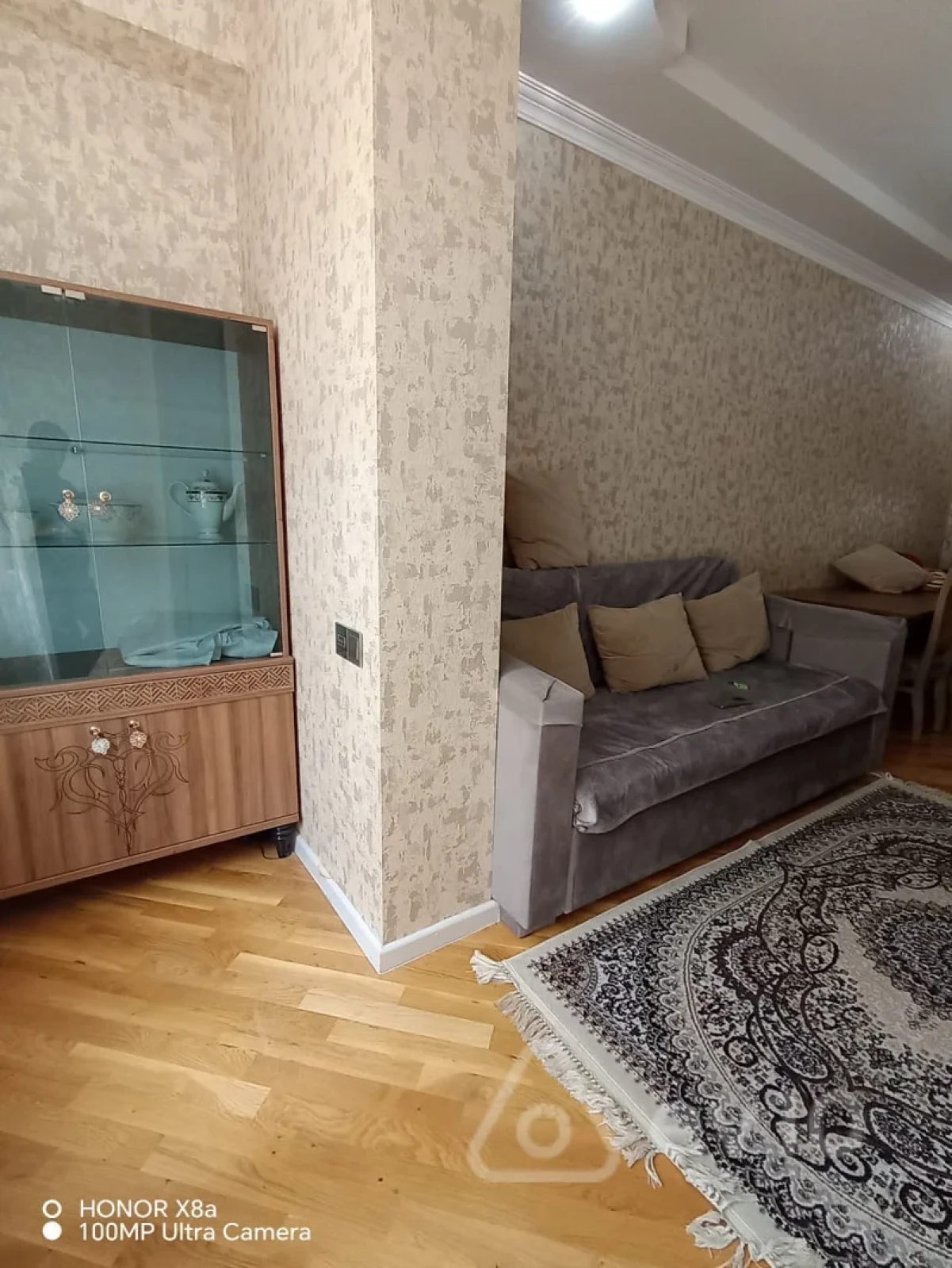 Kirayə verilir 2 otaqlı yeni tikili 65 m²