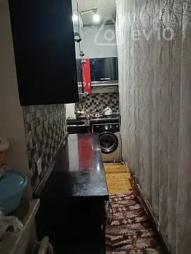 Kirayə verilir 2 otaqlı köhnə tikili 40 m²