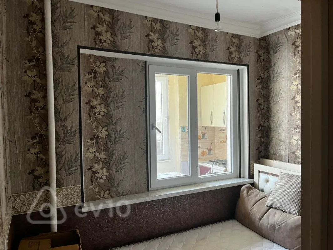 Kirayə verilir 2 otaqlı köhnə tikili 45 m²