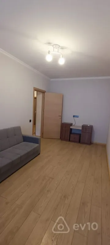 Kirayə verilir 2 otaqlı yeni tikili 55 m²