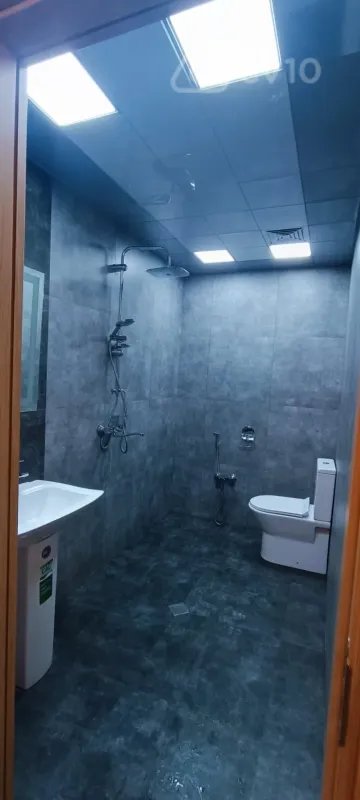 Kirayə verilir 2 otaqlı yeni tikili 55 m²