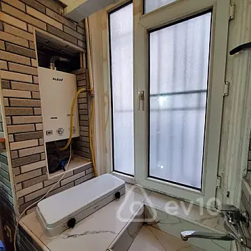 Kirayə verilir 1 otaqlı köhnə tikili 15 m²